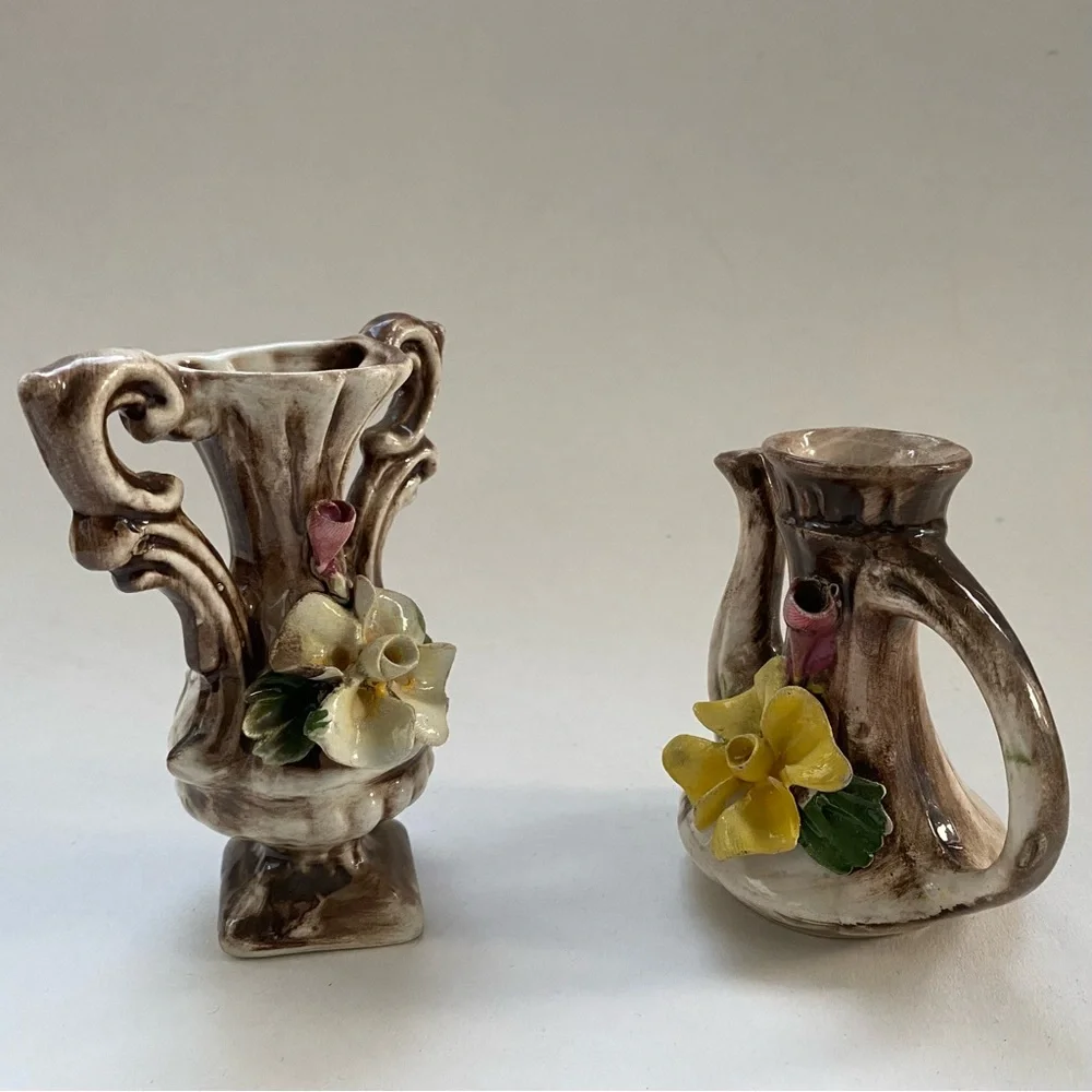 2 Vintage Capodimonte Small Vases Porcelain Flowers Made in Italy